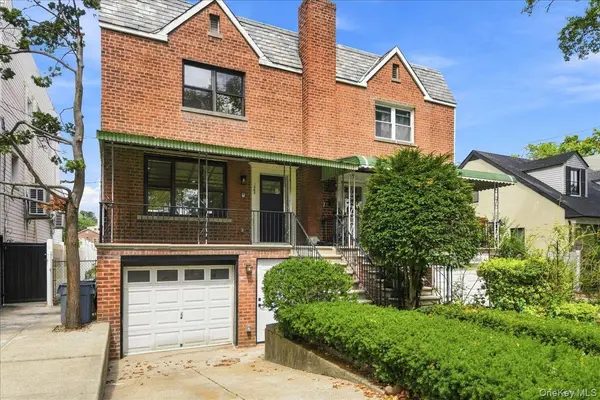 1463 Pelham Pkwy, Bronx, NY 10469