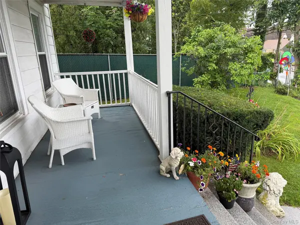 20 Campwoods RD #2R, Ossining, NY 10562