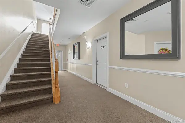2806 Bennington DR, Fishkill, NY 12524