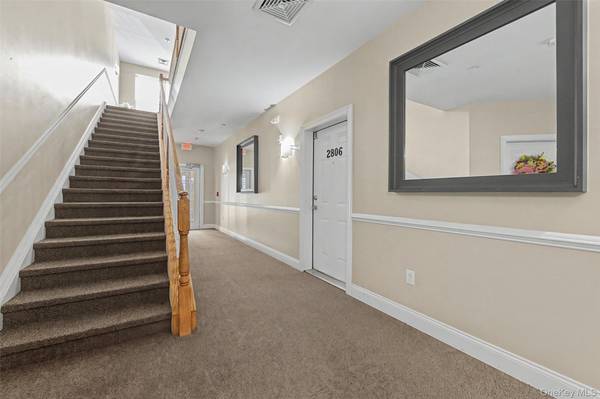 2806 Bennington DR, Fishkill, NY 12524