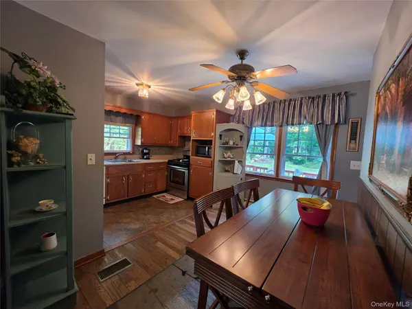 116 Summitville RD, Wurtsboro, NY 12790