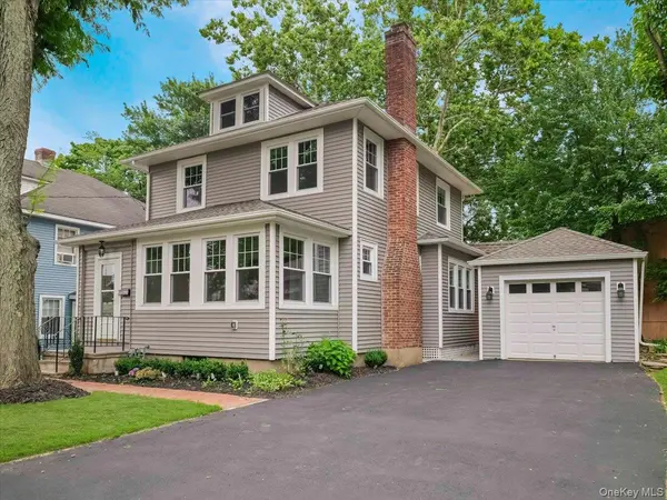 121 Clinton AVE, Nyack, NY 10960
