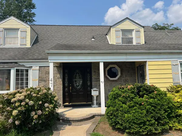 47 Brown AVE, Hempstead, NY 11550