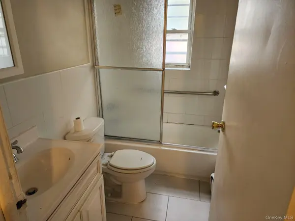 38-15 100th ST #1st floor, Corona, NY 11368
