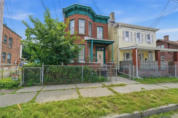 97 Courtney AVE, Newburgh, NY 12550