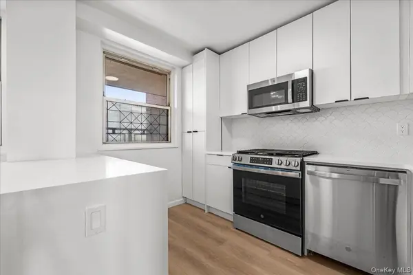 5800 Arlington AVE #16L, Bronx, NY 10471