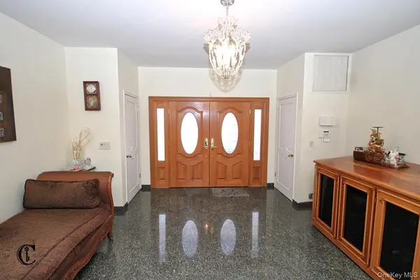 2026 E 74 ST, Brooklyn, NY 11234