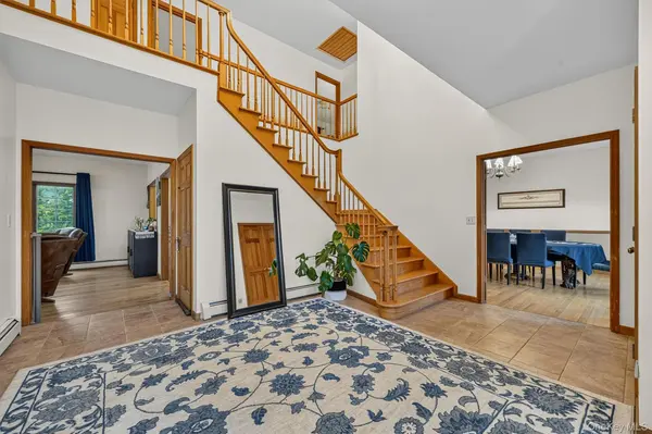 13 Bianca BLVD, Chester, NY 10918