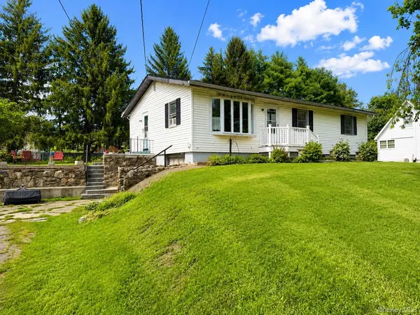 41 Buena Vista AVE, Wallkill, NY 12589