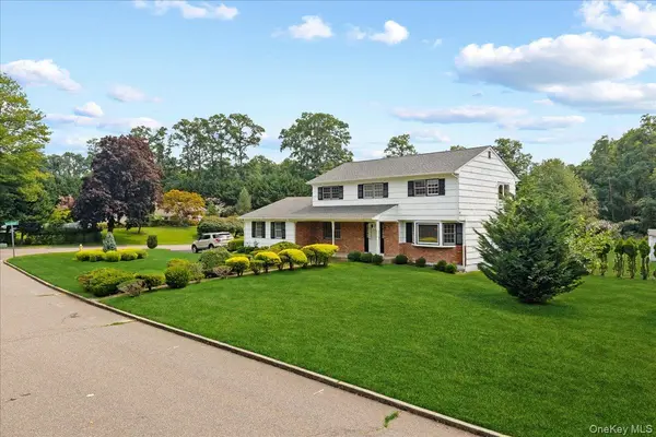 12 George CT, Miller Place, NY 11764