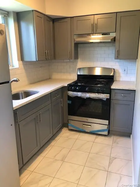 140-42 31 drive, Flushing, NY 11354