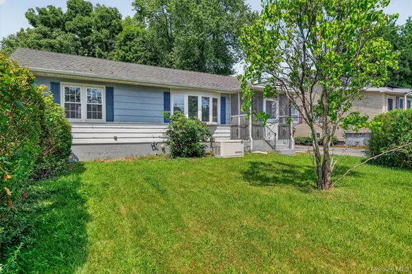 293 Highland Ave EXT, Middletown, NY 10940
