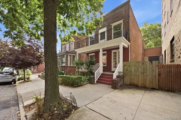 3633 Greystone AVE, Bronx, NY 10463