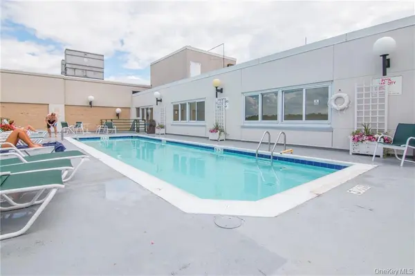 1 Landmark SQ #115, Port Chester, NY 10573