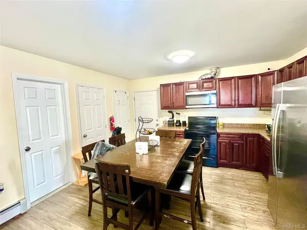 108 North ST #302, Middletown, NY 10940