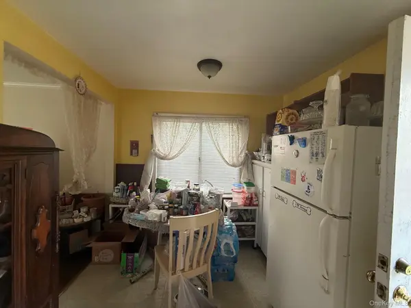 13619 220th PL, Springfield Gardens, NY 11413