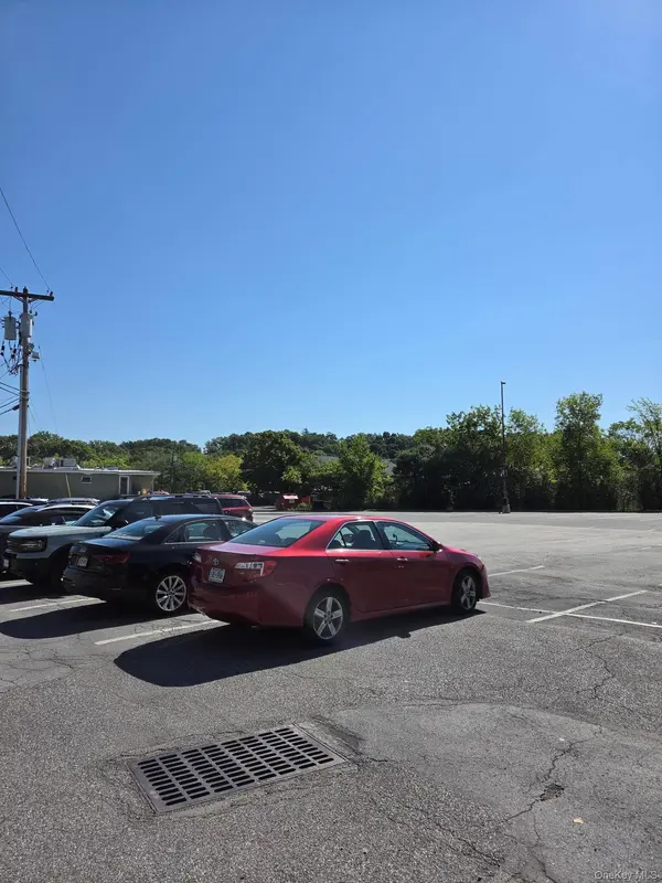 69 BROOKSIDE AVE (Rt 17M) #202, Chester, NY 10918
