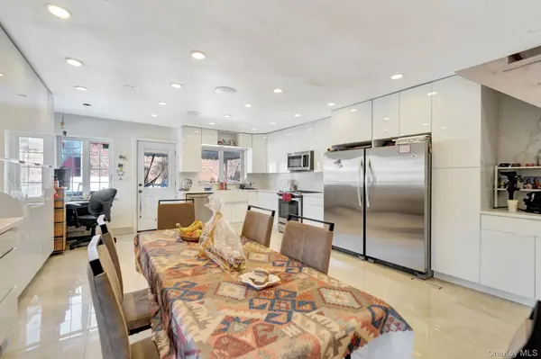 1701 Burnett ST, Brooklyn, NY 11229