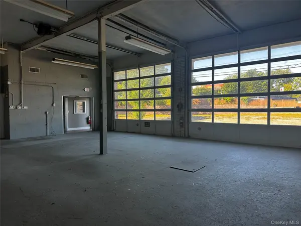 625 Glenwood Rd #Retail/Garage Space, Pine Island, NY 10969