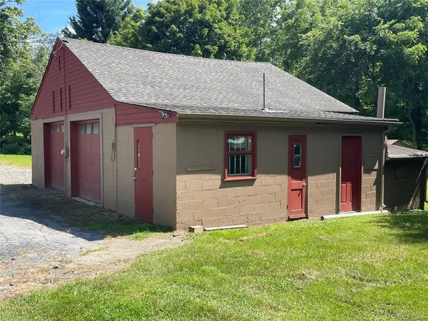 145 Pine Island Turnpike, Warwick, NY 10990