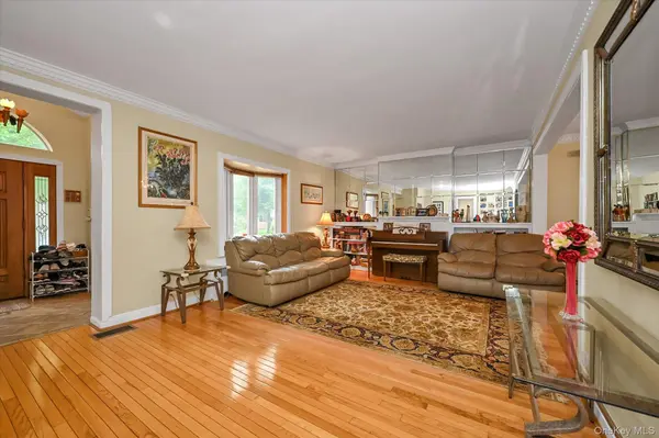 18433 Tudor RD, Jamaica Estates, NY 11432