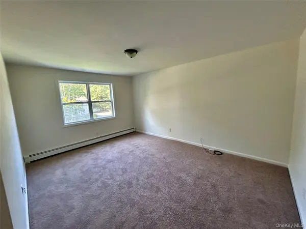321 Canal RD #2nd floor, Port Jefferson, NY 11776