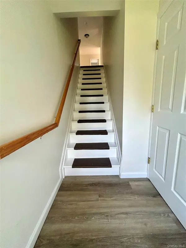 321 Canal RD #2nd floor, Port Jefferson, NY 11776