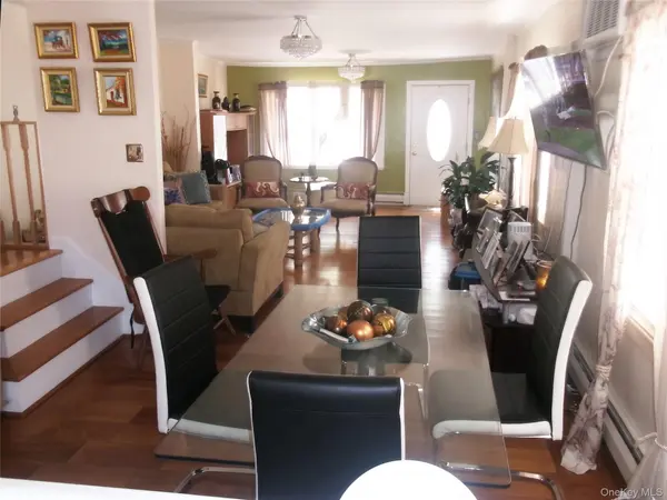 3239 202nd ST, Bayside, NY 11361