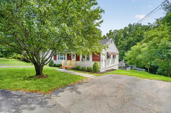 31 Leslie RD, Newburgh, NY 12550