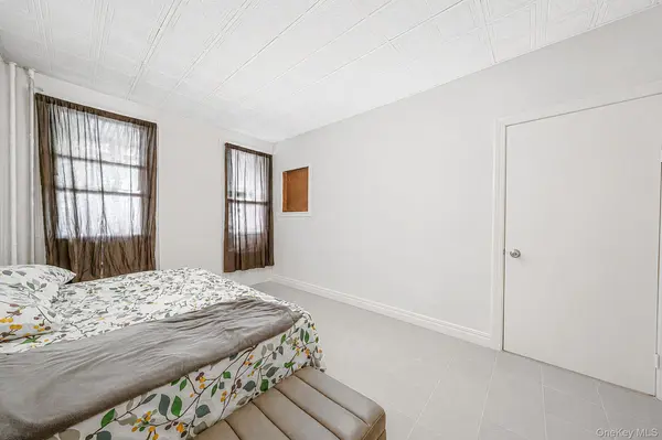 84 Autumn AVE, Brooklyn, NY 11208
