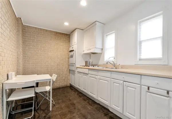 211 Beach 16th ST, Far Rockaway, NY 11691