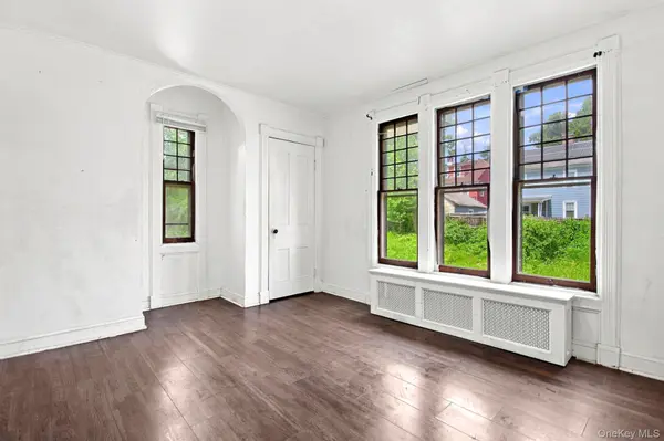 173 S Cherry ST, Poughkeepsie, NY 12601
