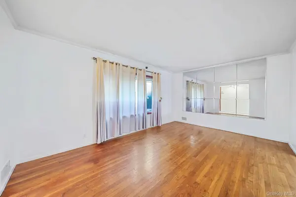 14614 229th ST, Springfield Gardens, NY 11413