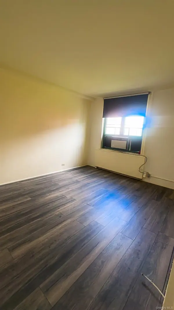 1530 Archer RD #7H, Bronx, NY 10462