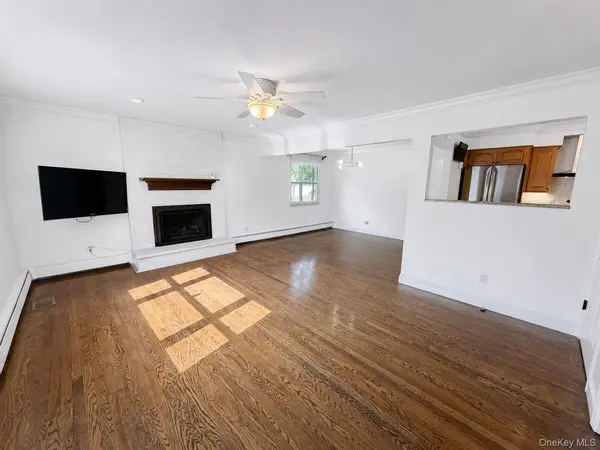 40 Edgewood RD #First Floor Unit#1, Port Washington, NY 11050