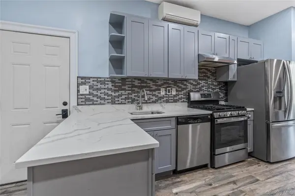 220 E 116th ST #3rd Floor, New York (manhattan), NY 10029