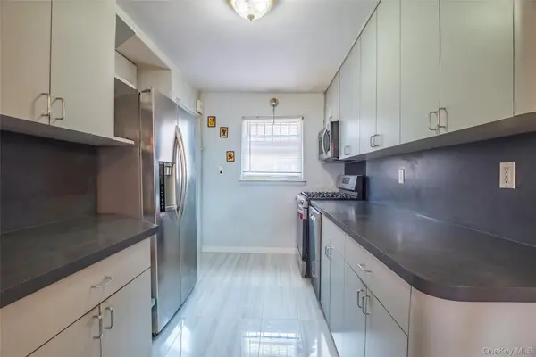 82-56 250th ST, Bellerose, NY 11426