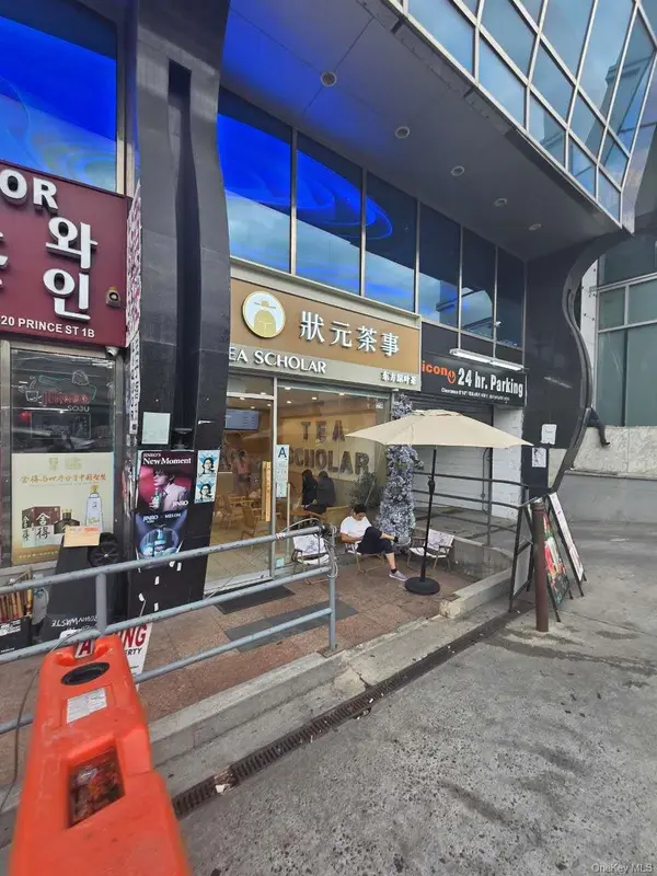 3720 Prince ST #1A, Flushing, NY 11354