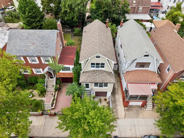 1631 Paulding AVE, Bronx, NY 10462