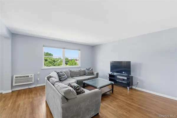 59-17 Kissena BLVD #3FL, Flushing, NY 11355
