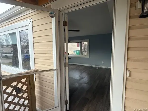 567 Sheafe RD #10, Wappingers Falls, NY 12590