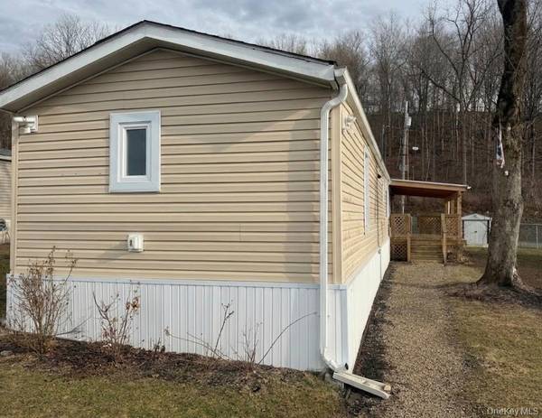 567 Sheafe RD #10, Wappingers Falls, NY 12590