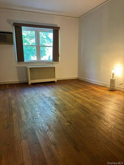 51-21 74th ST, Elmhurst, NY 11373