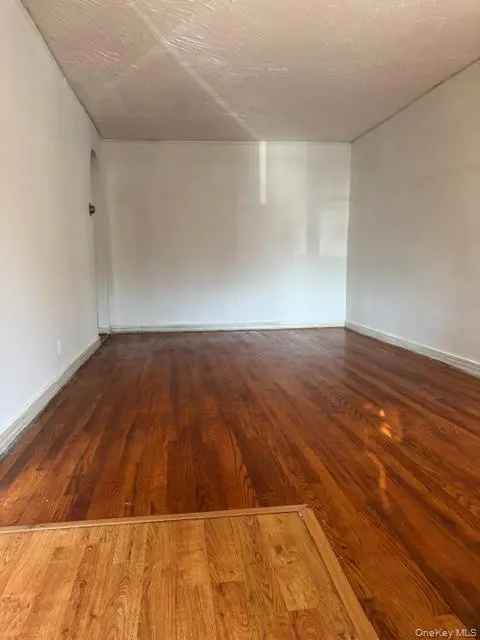 51-21 74th ST, Elmhurst, NY 11373