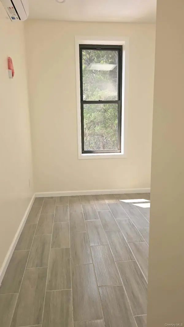 72-16 69nd ST #2, Ridgewood, NY 11385
