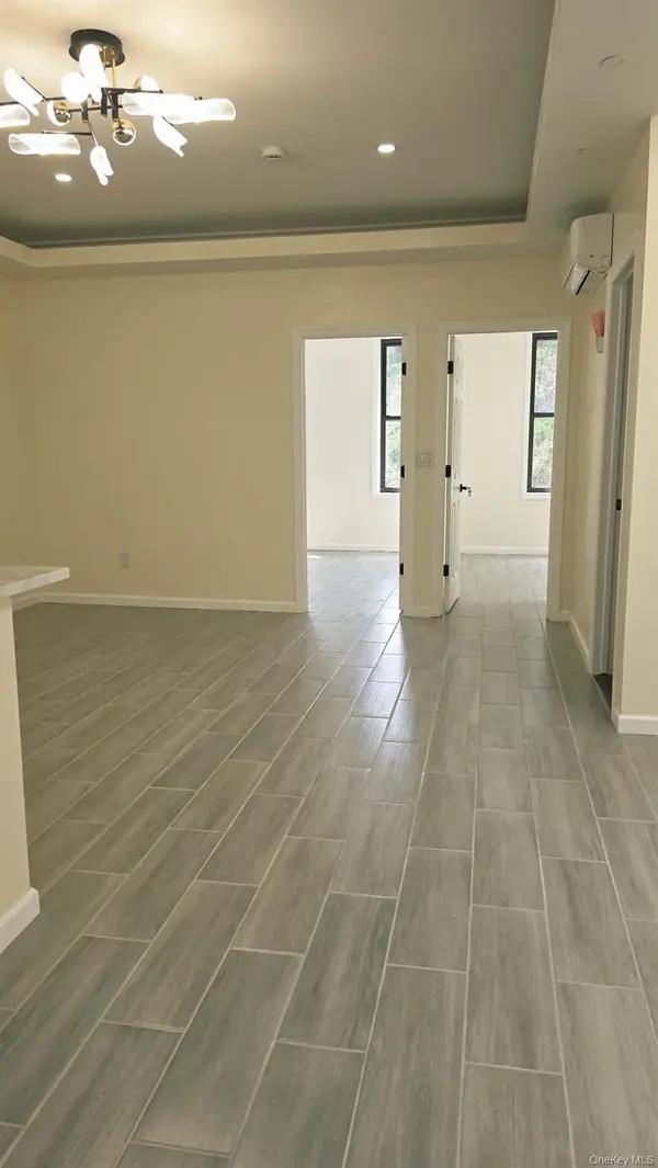 72-16 69nd ST #2, Ridgewood, NY 11385