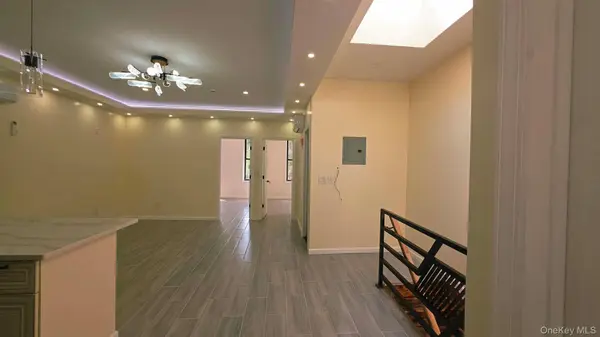 72-16 69nd ST #2, Ridgewood, NY 11385