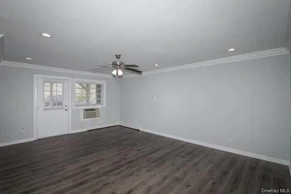562 New HWY #7-2F, Hauppauge, NY 11788