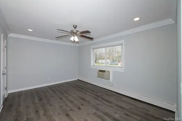 562 New HWY #7-2F, Hauppauge, NY 11788