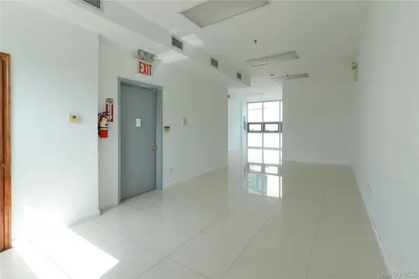 131-04 40th RD #2FL, Flushing, NY 11354